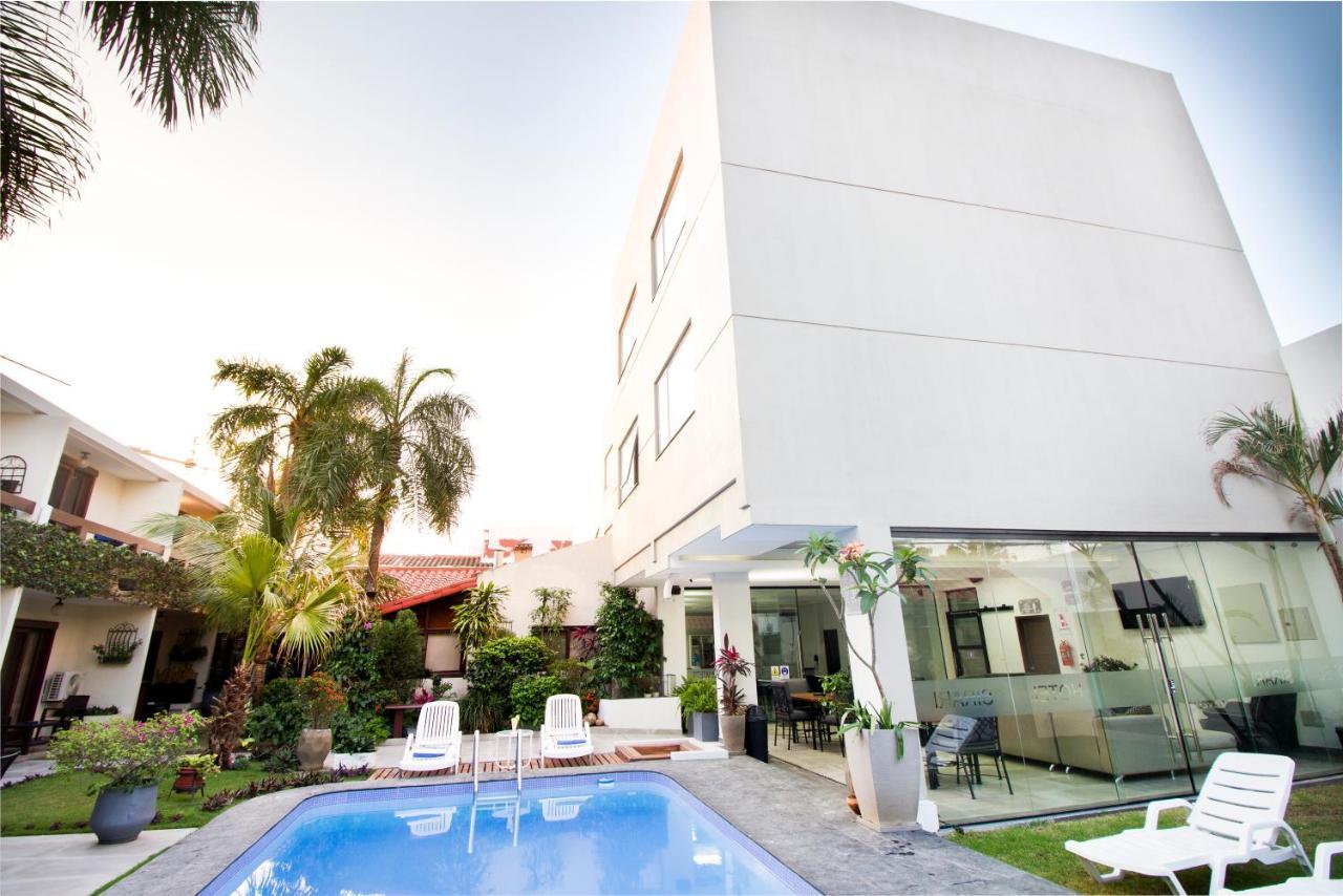Hotel Sirari By Regina Santa Cruz de La Sierra Exteriör bild